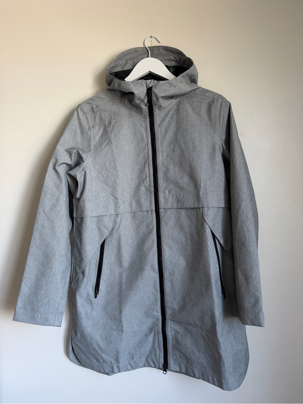 Mondetta Outdoor Project Women’s Long Grey Coat Size Medium Lightweight Jacket